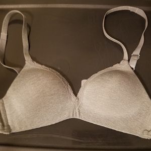 NWOT Samantha Chang NY 32 AA Wireless Bra